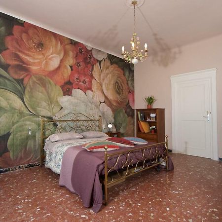 Liberi Mercanti - Guest House Affittacamere 卢卡 外观 照片