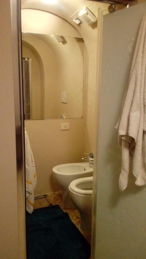 Liberi Mercanti - Guest House Affittacamere 卢卡 外观 照片