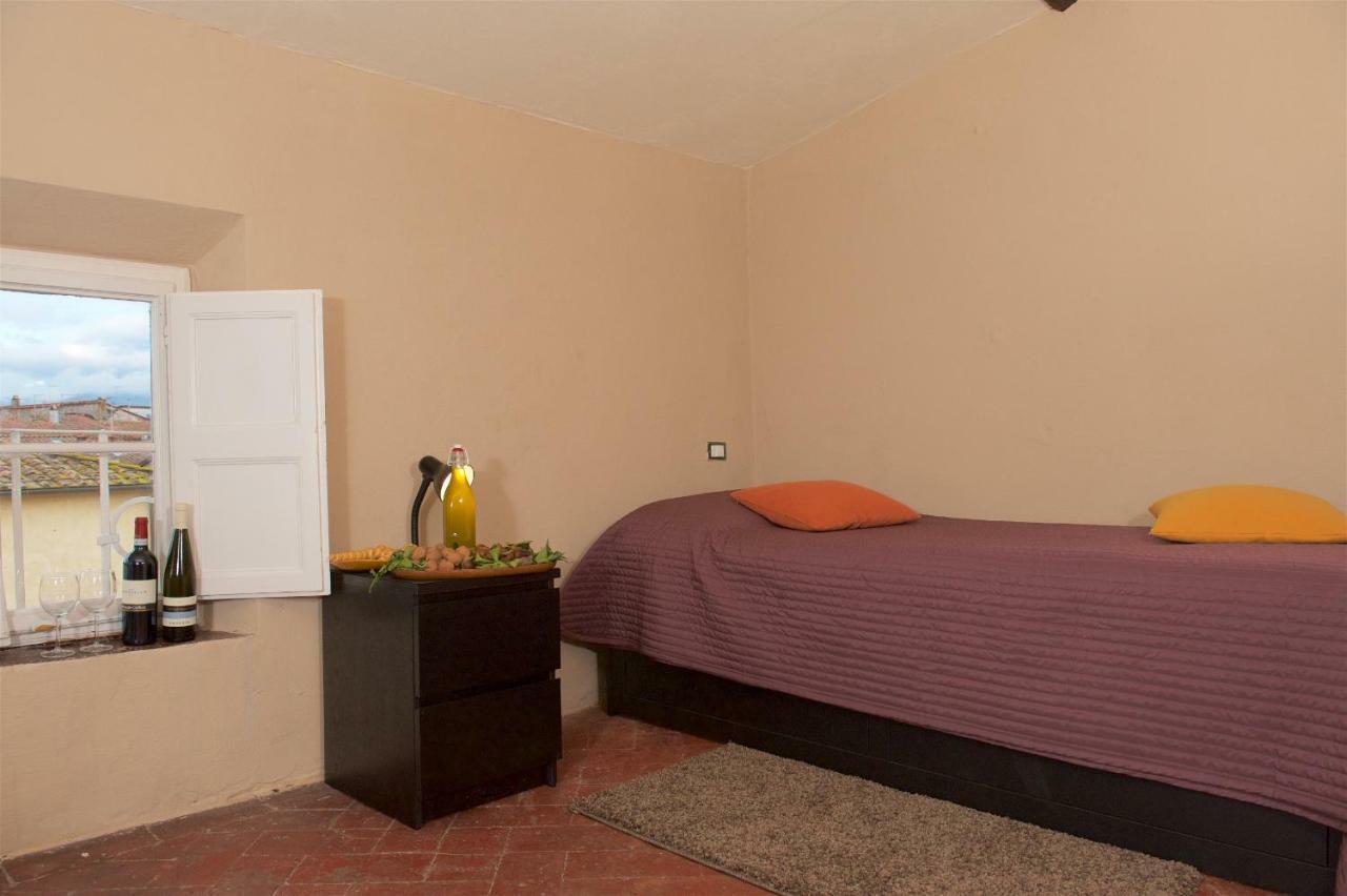 Liberi Mercanti - Guest House Affittacamere 卢卡 外观 照片