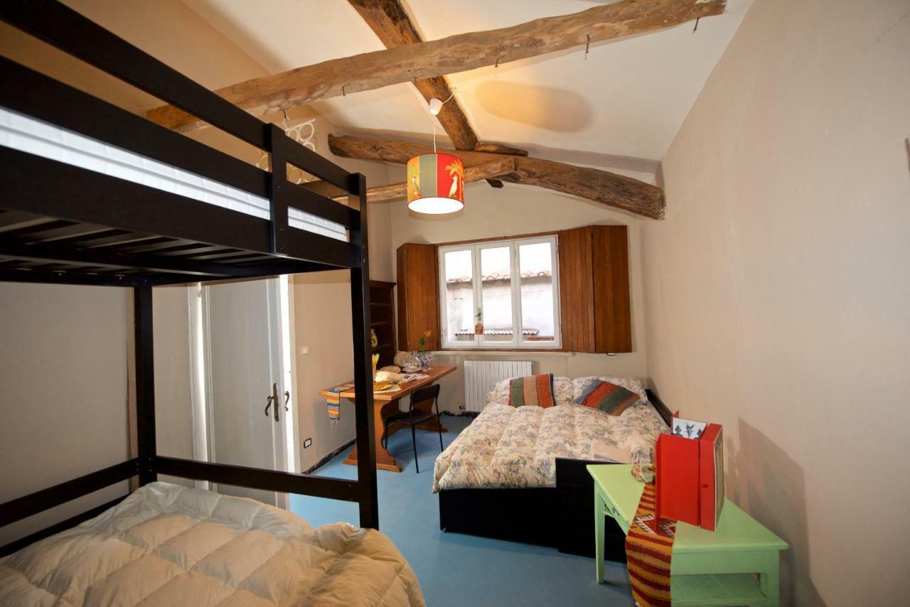 Liberi Mercanti - Guest House Affittacamere 卢卡 外观 照片